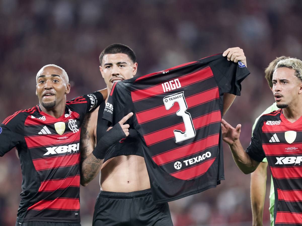 Flamengo reage a reportagem do portal LeoDias sobre suposto “after” de jogadores