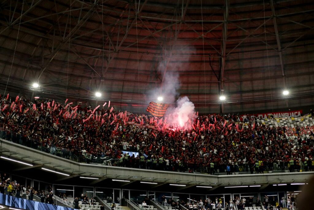 mpdft-recomenda-proibir-entrada-da-torcida-jovem-flamengo-em-estadios