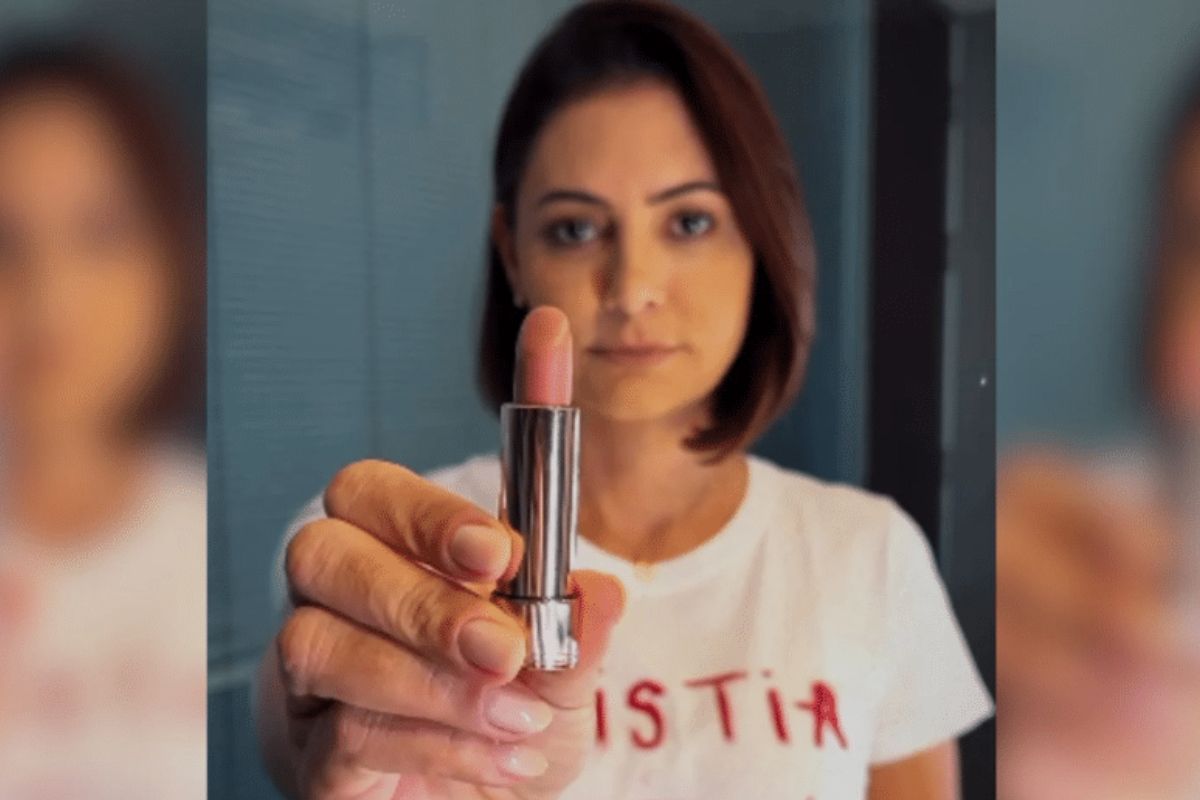 Michelle Bolsonaro nega, sem negar, que queira suceder ao marido 