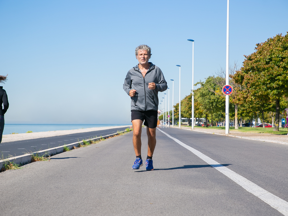 Especialistas dão dicas de como deixar o sedentarismo e encarar a primeira meia maratona