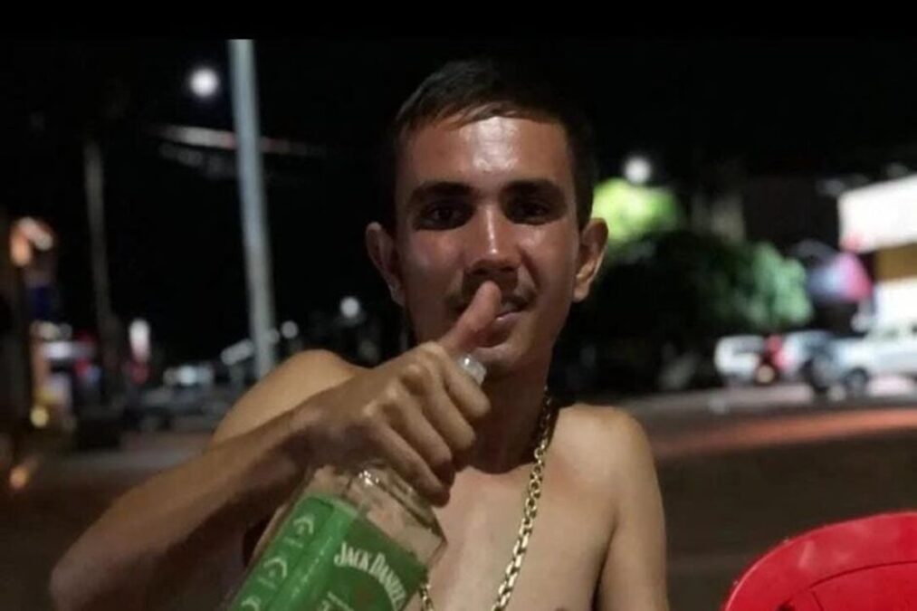 Jovem é assassinado com tiros na cabeça, peito e costas no MS
