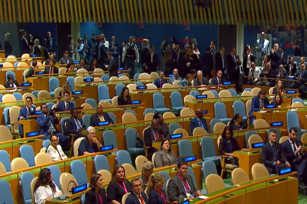 Mundo vira as costas para Netanyahu e genocídio