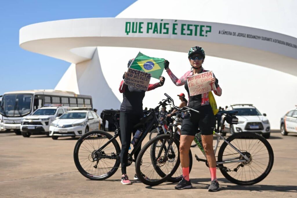 a-regra-do-jogo-(por-pedro-costa)