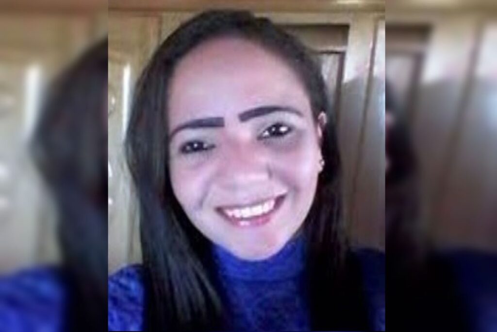 suspeito-grava-mensagem-e-mata-mulher-com-navalha-cravada-no-pescoco