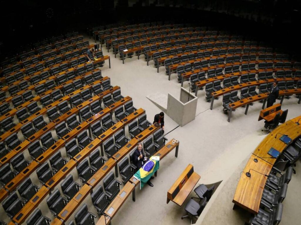 stf-forma-maioria-para-manter-numero-de-deputados-em-513-em-2026