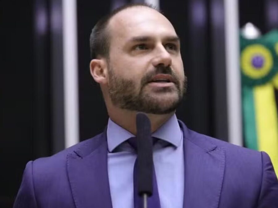 STF notifica Eduardo Bolsonaro por edital e dá 15 dias para resposta
