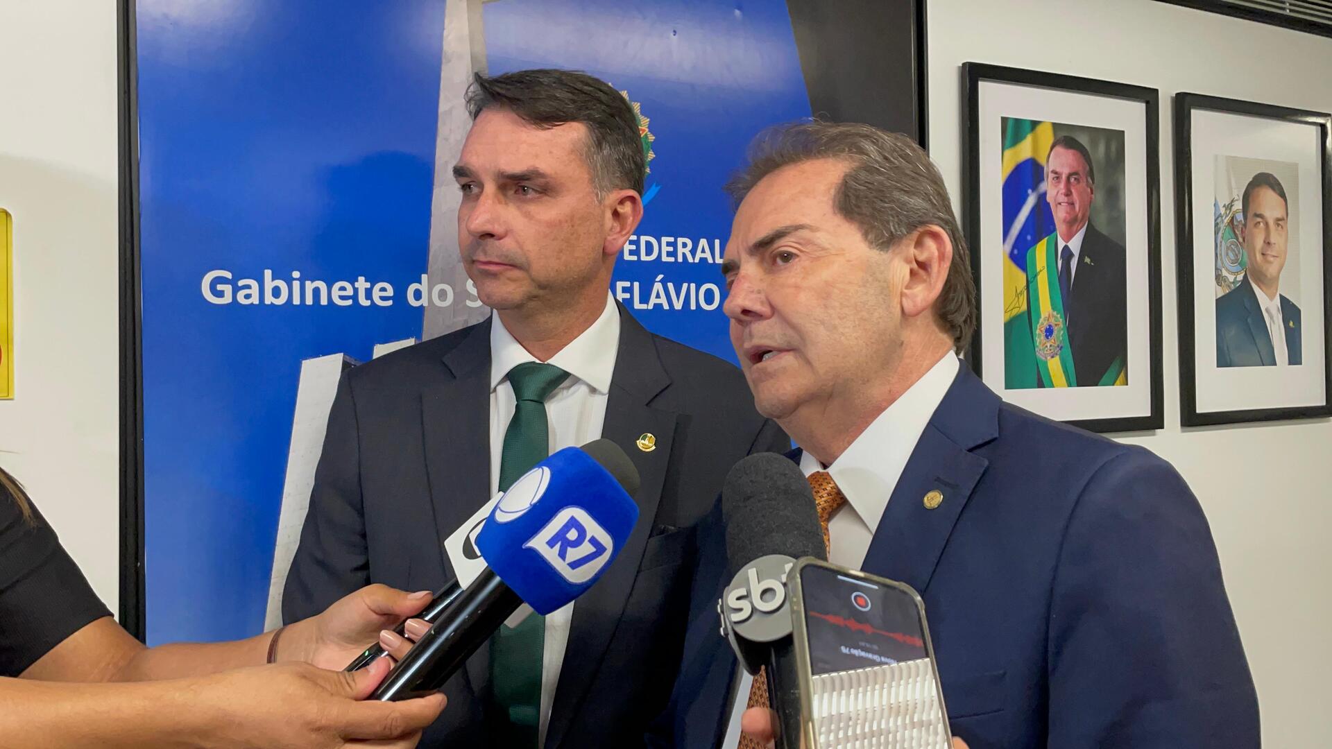 PL da Dosimetria: “Não nos serve”, diz Flávio Bolsonaro a Paulinho