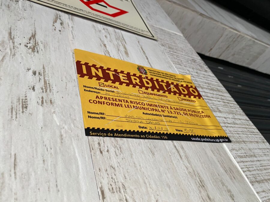 Bar em bairro nobre de SP é interditado após suspeita de bebida com metanol