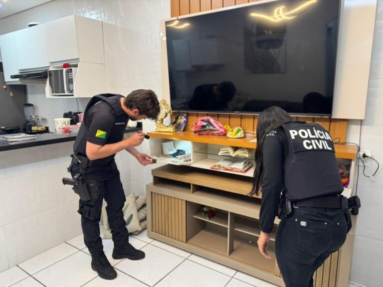 Operação da Polícia Civil do Acre resultou em três prisões e sequestro de R$ 1 milhão em bens e valores. Foto: Emerson Lima/ PCAC