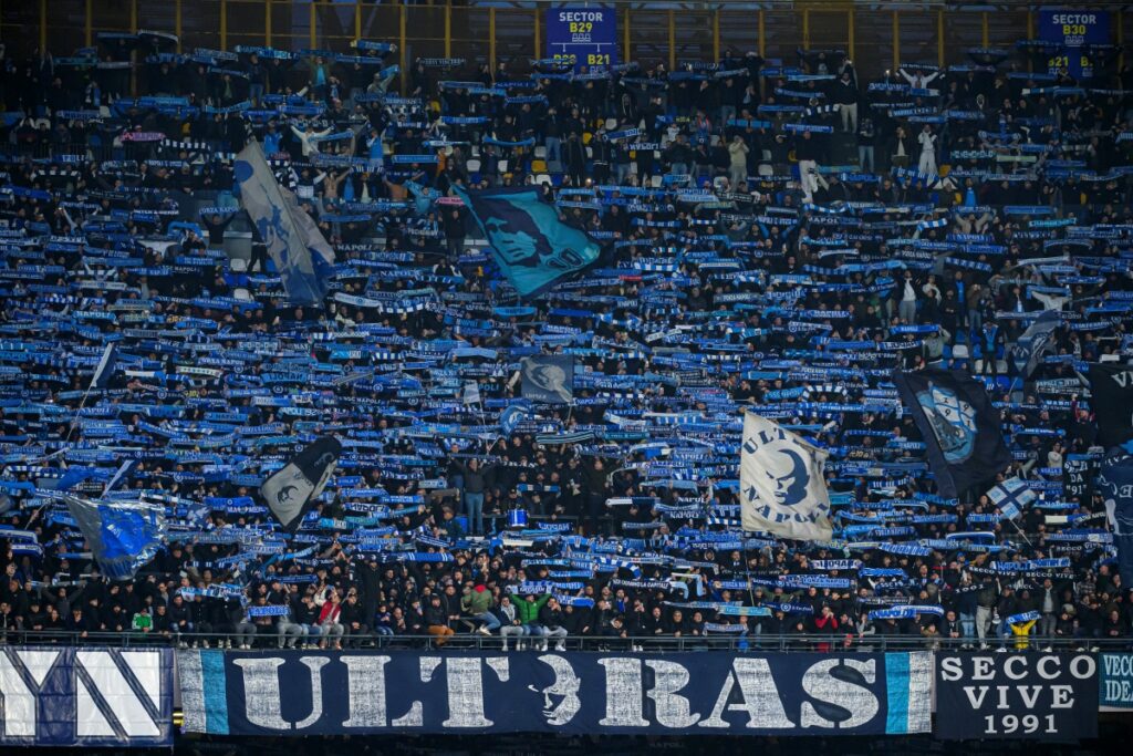 ultras-do-napoli-atacam-torcedores-do-sporting-antes-da-champions