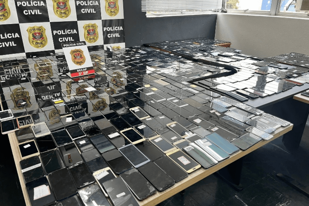 Polícia vai emitir alertas para celulares com queixa de roubo em SP