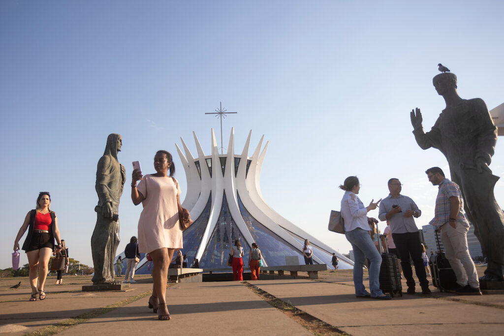 festividades-de-nossa-senhora-aparecida-agitam-catedral-de-brasilia;-veja-programacao