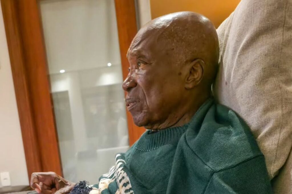 “montanha-russa”,-diz-filho-de-milton-nascimento-sobre-demencia-do-pai