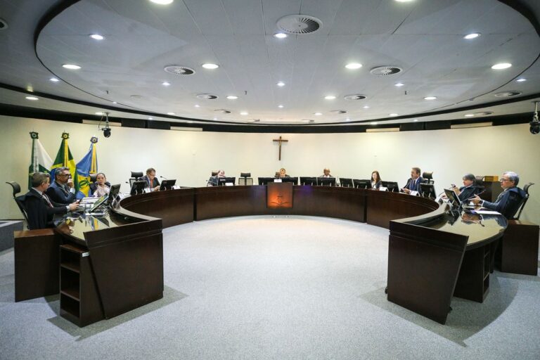 juiz-impede-que-conselheiros-do-tcdf-sejam-chamados-de-desembargadores