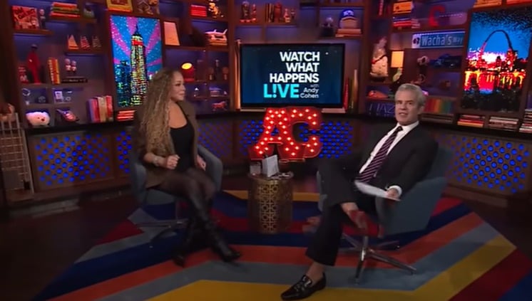 mariah-carey-se-defende-de-criticas-por-nao-dancar-no-palco:-“nunca-me-ensinaram”