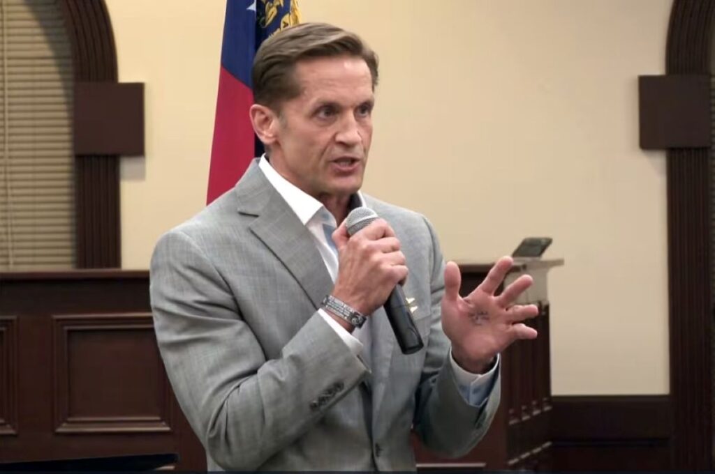 magnitsky:-aliado-de-trump-nos-eua-quer-lupa-em-bancos-brasileiros