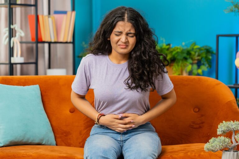 medica-revela-chas-que-ajudam-na-digestao-e-desconforto-intestinal