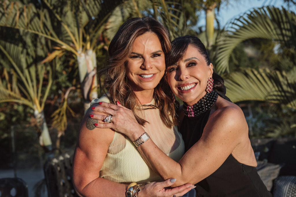 claudia-salomao-celebra-a-amiga-cleucy-estevao-com-sunset-intimista