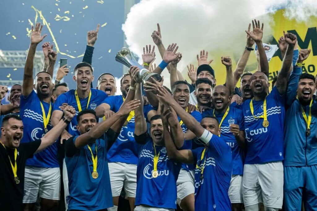 serie-d:-barra-sc-levanta-o-primeiro-trofeu-nacional-apos-empate