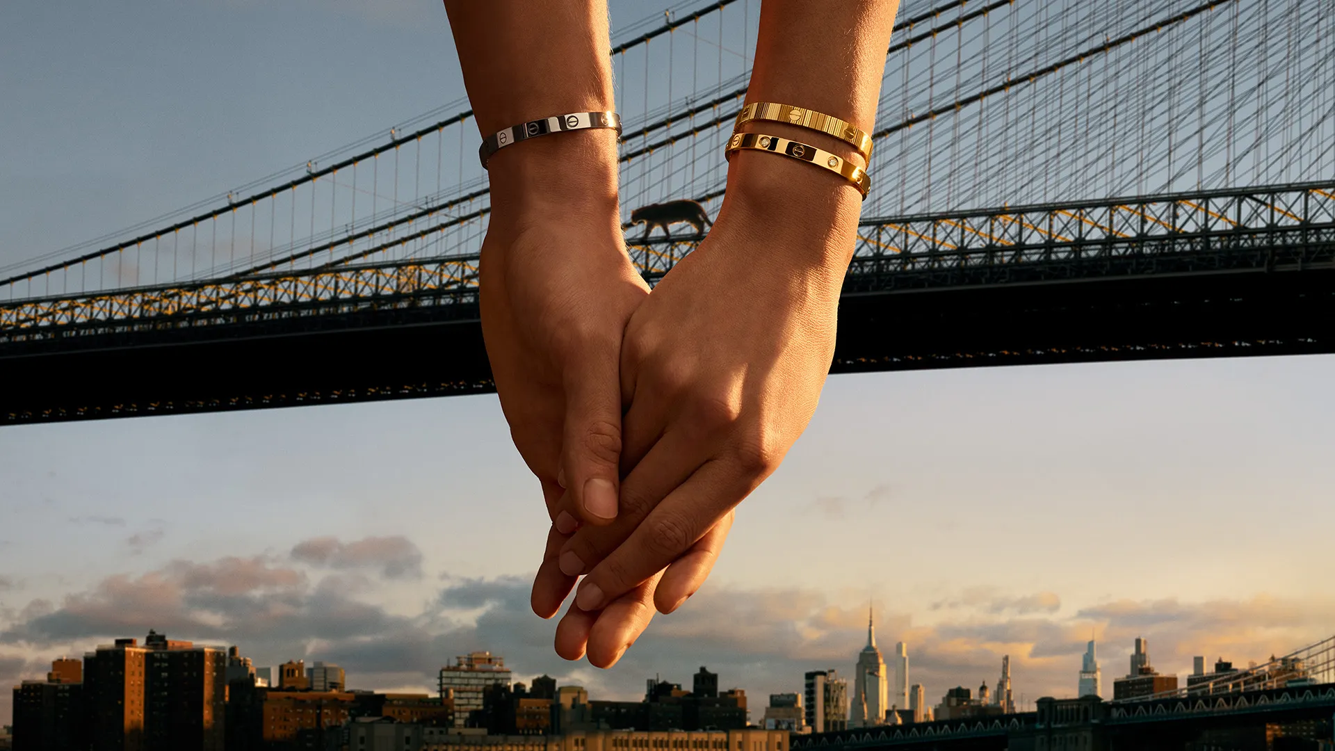Cartier transforma seu clássico bracelete Love em um ícone de liberdade