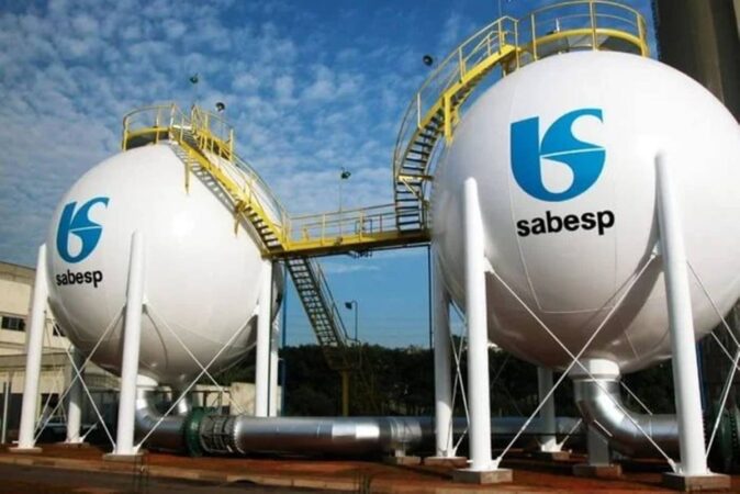 em-negocio-bilionario,-sabesp-acerta-compra-do-controle-da-emae