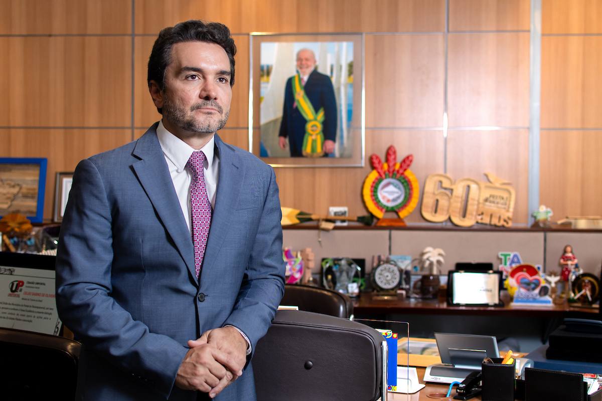 uniao-brasil-decidira-expulsao-de-sabino-nesta-quarta-feira-(8/10)