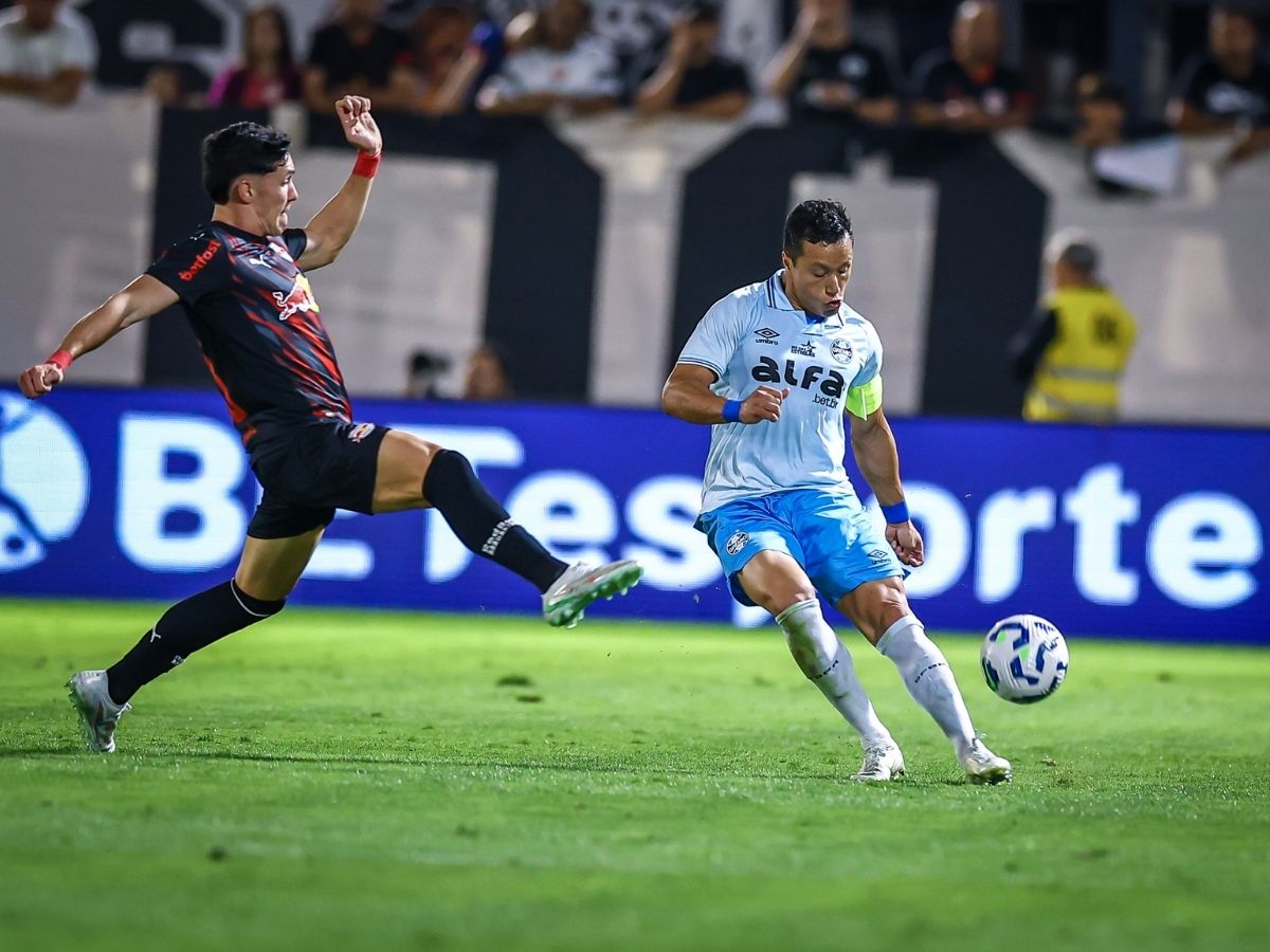 Jogador do Grêmio desabafa sobre qualidade da arbitragem no Brasil e viraliza. Veja!