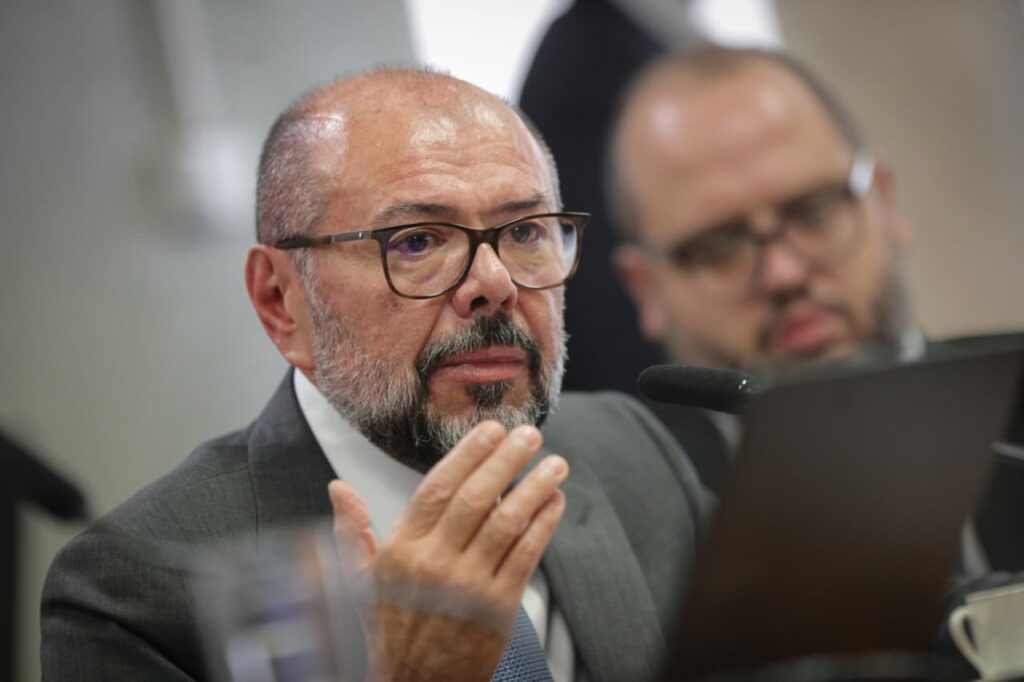 farra-do-inss:-elo-familiar-e-fuzilamento-ligam-entidade-a-ex-ministro