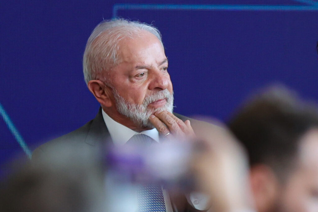 israel-violou-leis-internacionais-ao-interceptar-flotilha,-diz-lula