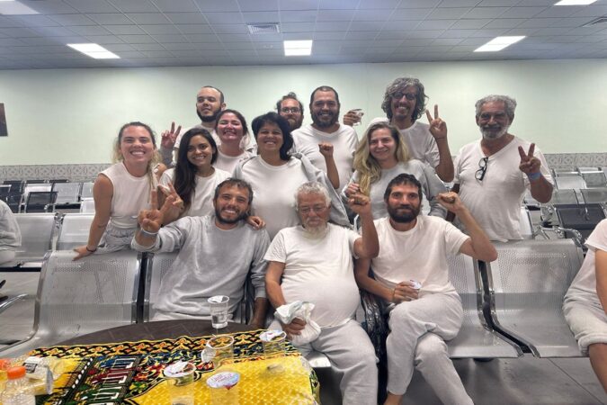 ativistas-deportados-de-israel-fazem-vaquinha-para-voltar-ao-brasil