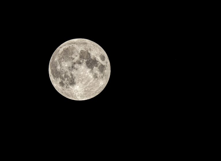 como-a-lua-cheia-desta-noite-vai-influenciar-o-seu-signo?-sera-um-momento-historico!