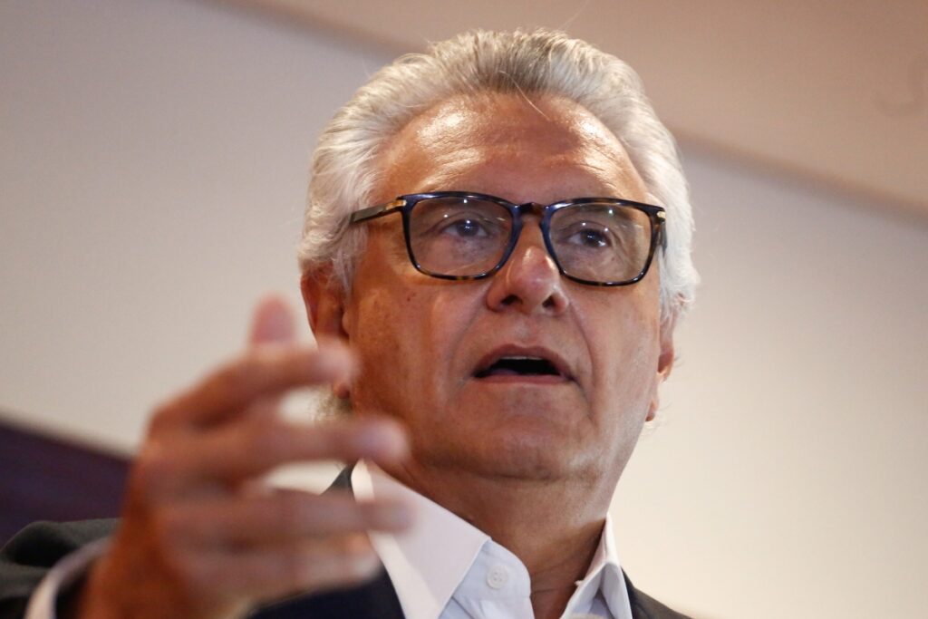 com-sabino-no-governo,-caiado-defende-expulsao:-“imoralidade-impar”