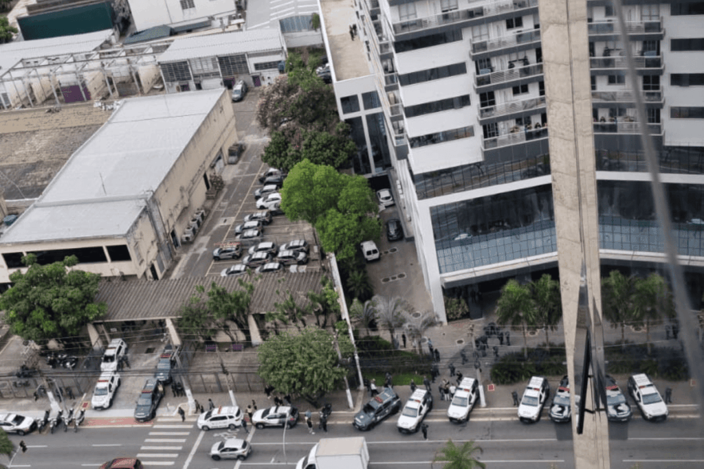 la-casa-de-papel?-bando-liga-para-“professor”-durante-roubo-milionario