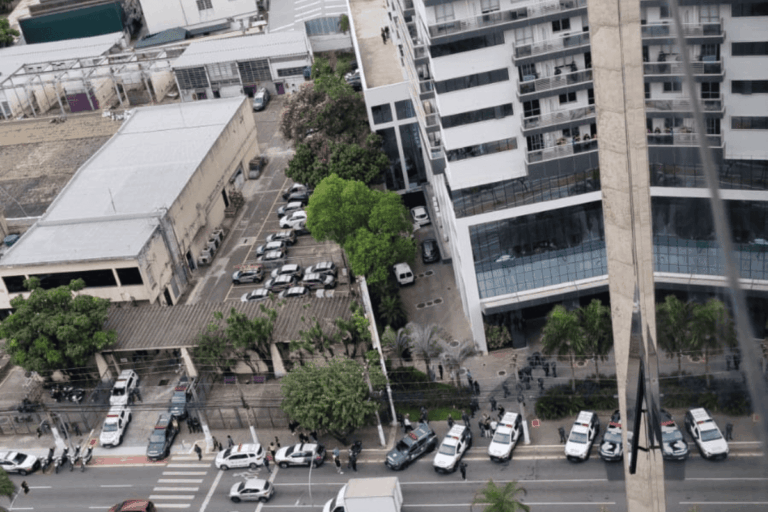 la-casa-de-papel?-bando-liga-para-“professor”-durante-roubo-milionario