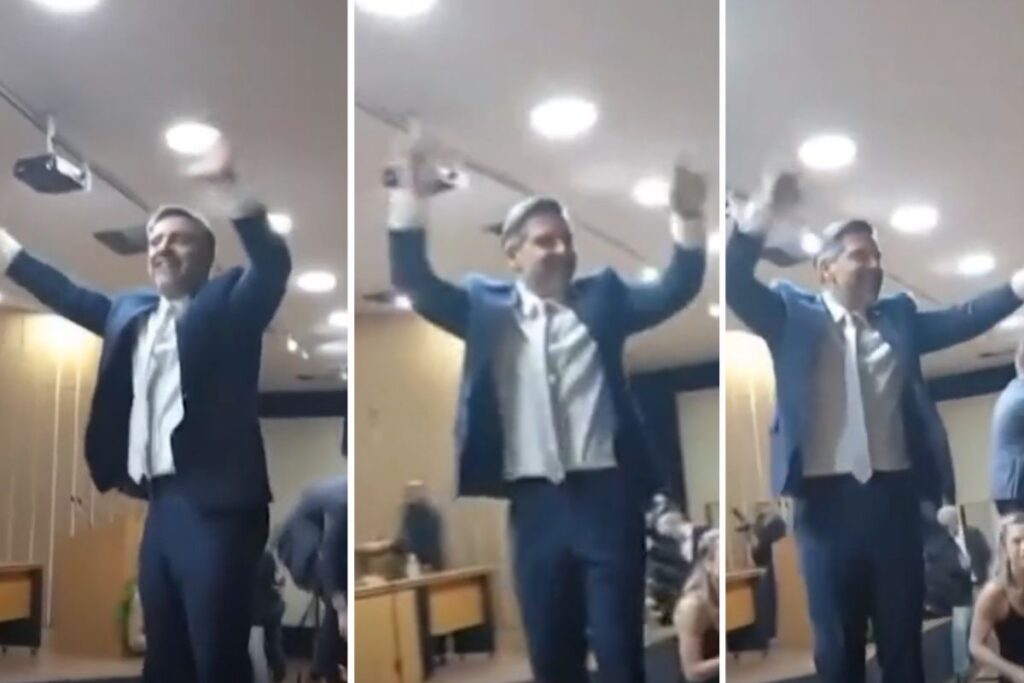 vereadores-justificam-danca-sobre-mesa-da-camara:-“excesso-de-alegria”