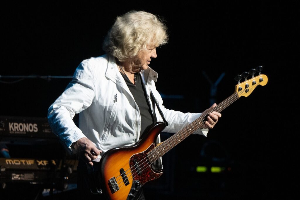 john-lodge,-vocalista-do-the-moody-blues,-morre-aos-82-anos