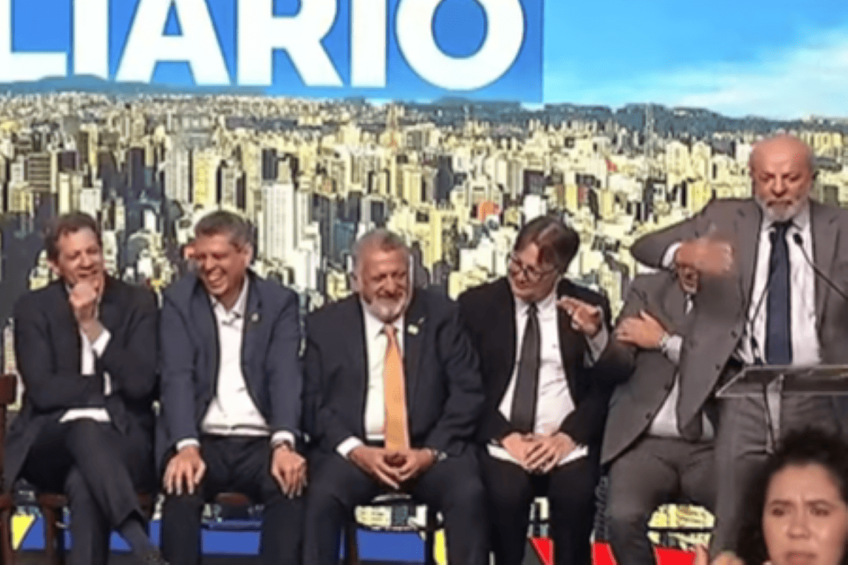 Lula brinca com Boulos “invasor” e ministro na berlinda cai na risada