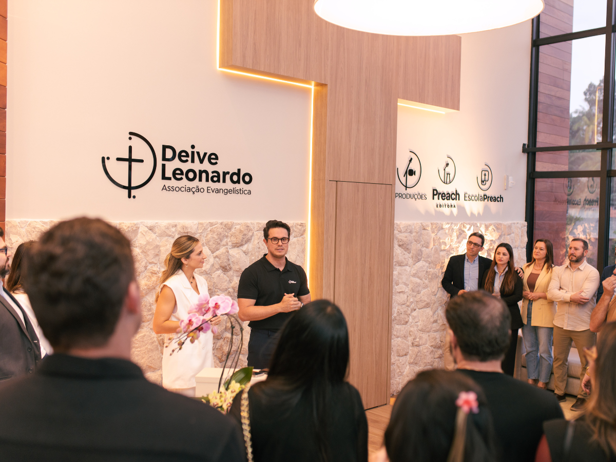 Deive Leonardo inaugura sede do Ecossistema e marca novo tempo de fé em Joinville, SC