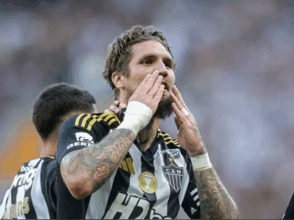 fim-de-temporada:-lyanco-sofre-grave-lesao-e-desfalca-o-galo-ate-o-proximo-ano