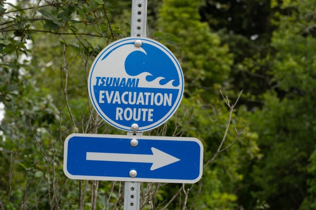 alerta-de-tsunami-e-retirado-apos-terremoto-na-ponta-da-america-do-sul