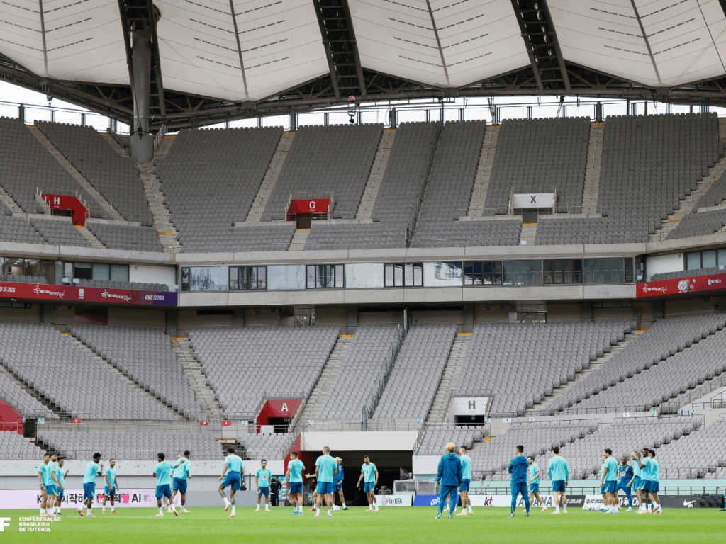 do-maracana-aos-estadios-de-toquio:-selecao-prioriza-jogos-no-exterior-antes-da-copa?