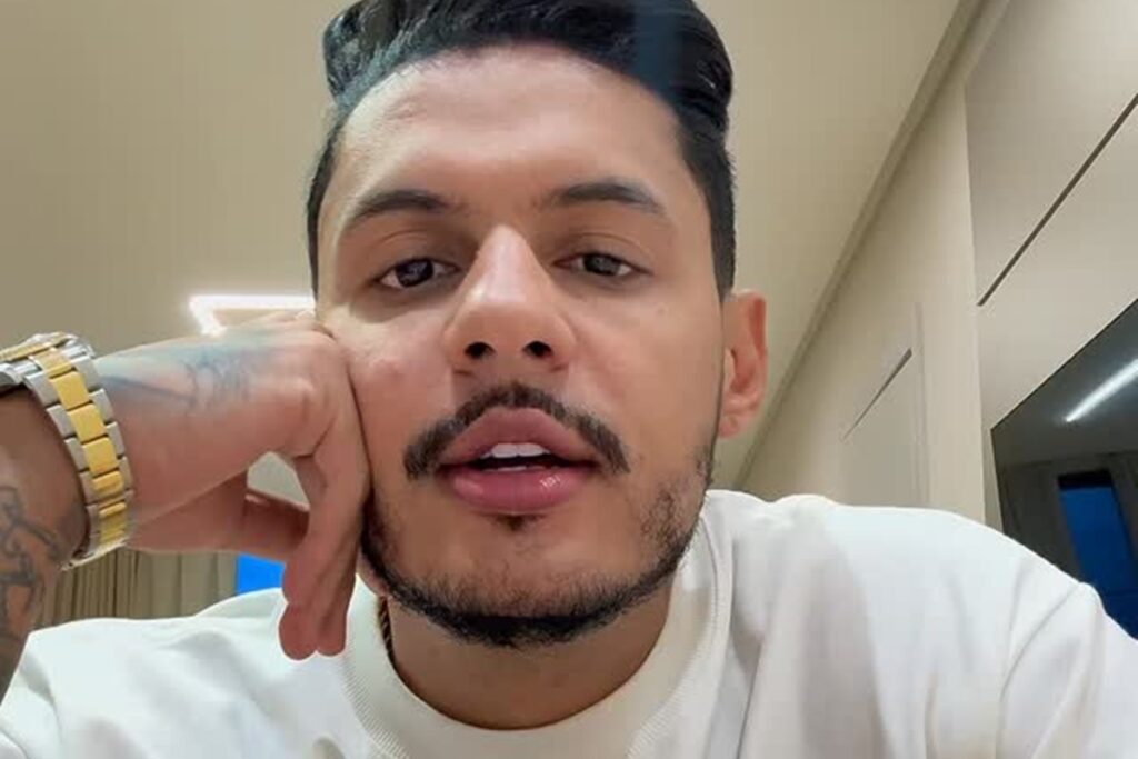 “to-firme,-mais-forte”,-diz-hungria-apos-internacao-e-volta-aos-palcos