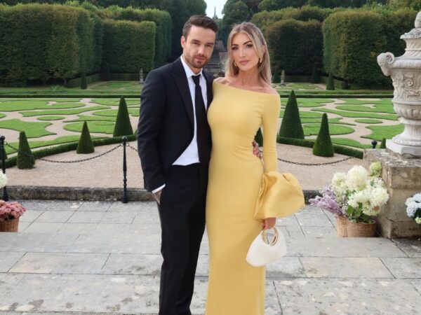 namorada-de-liam-payne-relata-depressao-profunda-apos-morte-do-cantor:-“dor-e-luto”