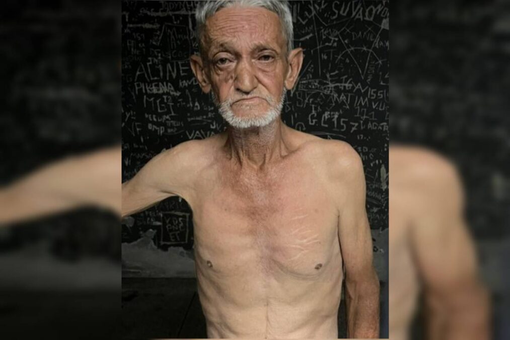 Homem é preso após se esfregar e tentar beijar criança em farmácia