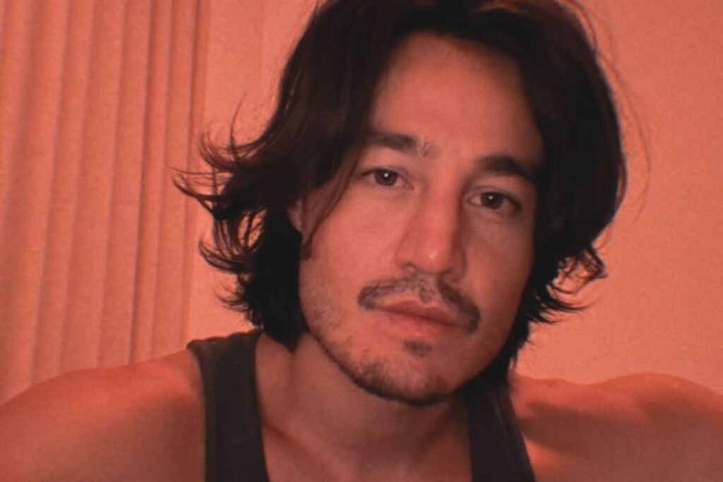 video:-tiago-iorc-revela-detalhes-do-procedimento-para-tratar-hernia