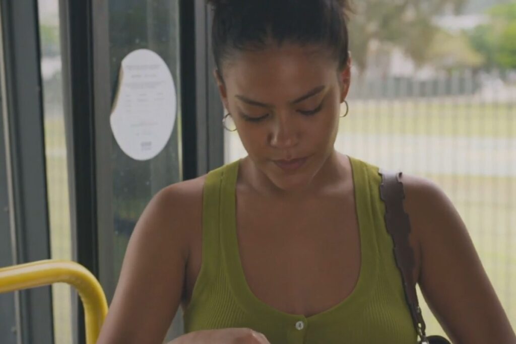 vale-tudo:-fas-apontam-falhas-em-cena-polemica-de-maria-de-fatima