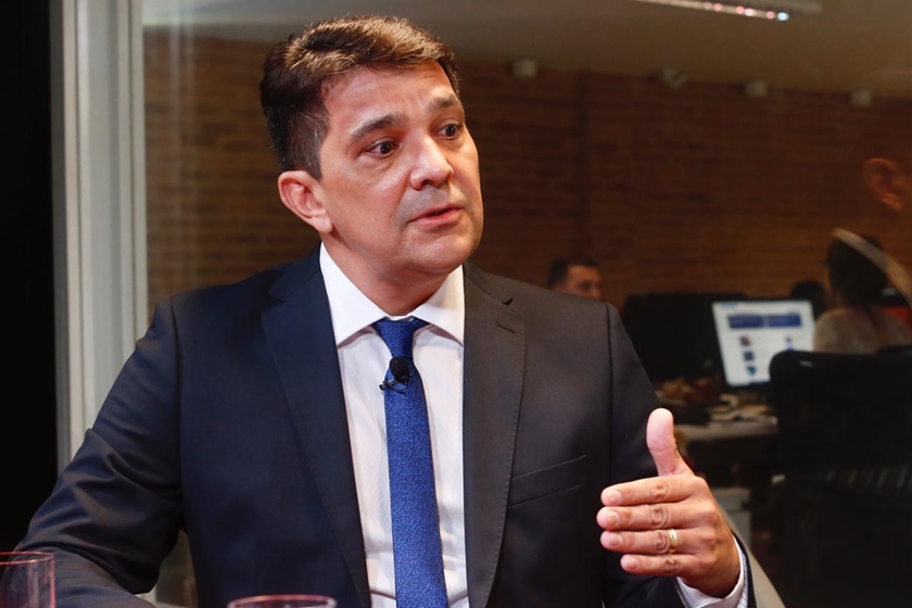 robson-candido-e-condenado-por-stalking,-mas-absolvido-de-corrupcao