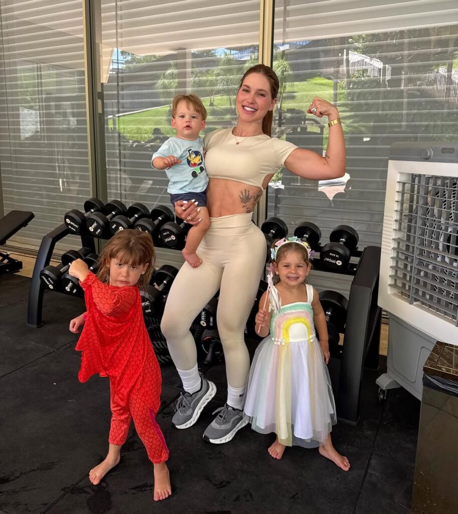 virginia-fonseca-alcanca-53-milhoes-de-seguidores,-o-equivalente-a-670-maracanas-lotados