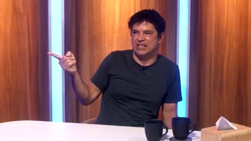 jorge-vercillo-recorda-primeira-trilha-de-novela:-“nao-acreditavam-que-era-minha-musica”