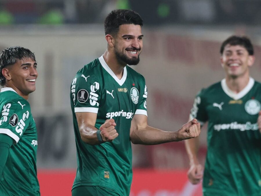 Em alta no Palmeiras, Flaco López é exaltado por Scaloni antes de estreia pela Argentina